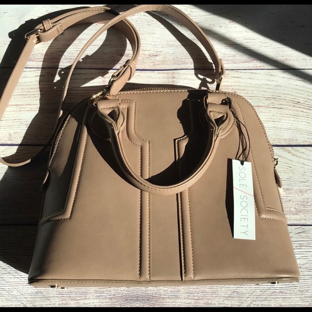Sole society purse